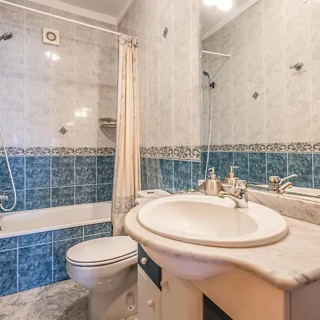 Holiday home Awesome In Riells I Viabrea With Wifi Breda