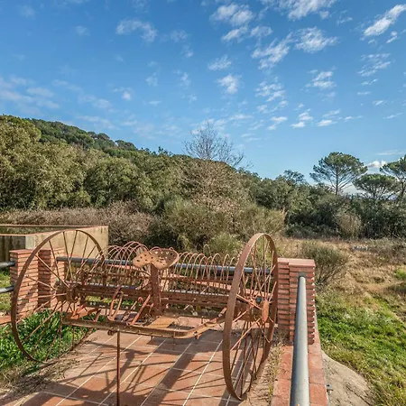 Holiday home Awesome In Riells I Viabrea With Wifi